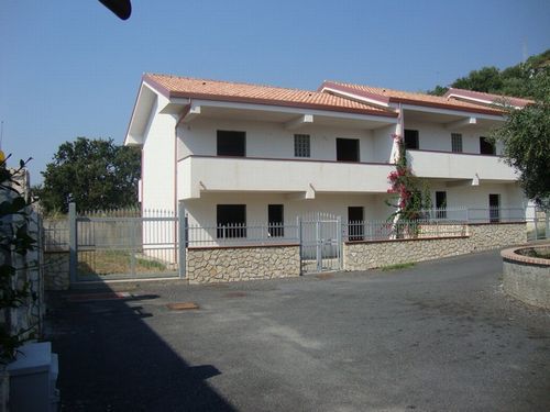 LONGOBARDI