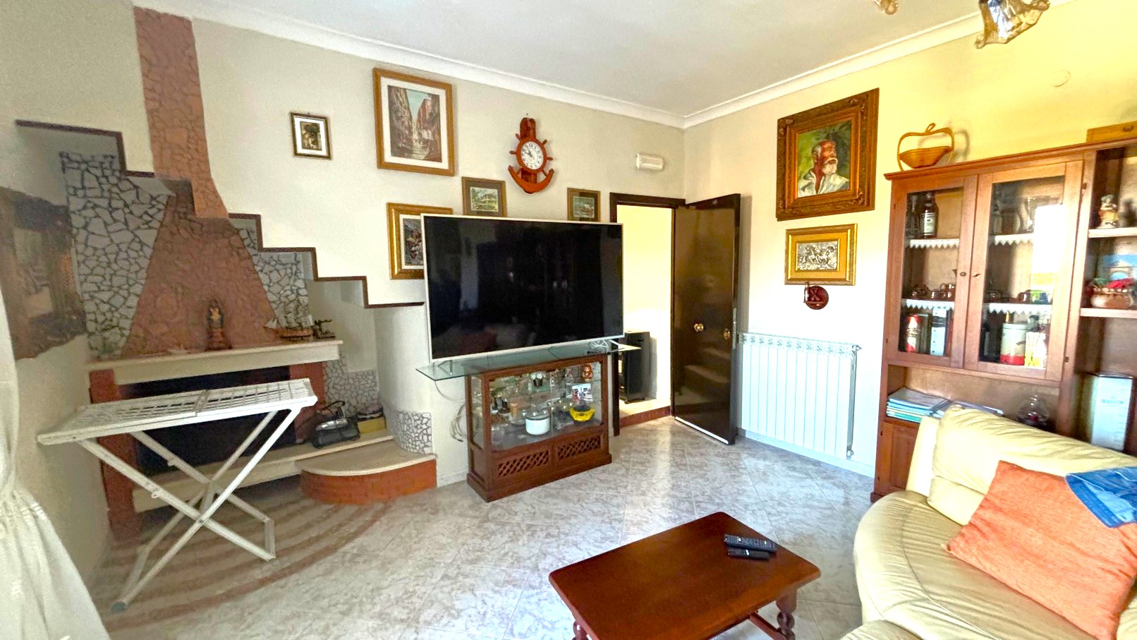 MONDRAGONE periferia