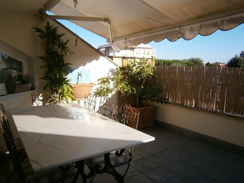 CARRARA