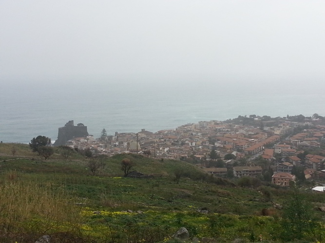 ACI CASTELLO periferia